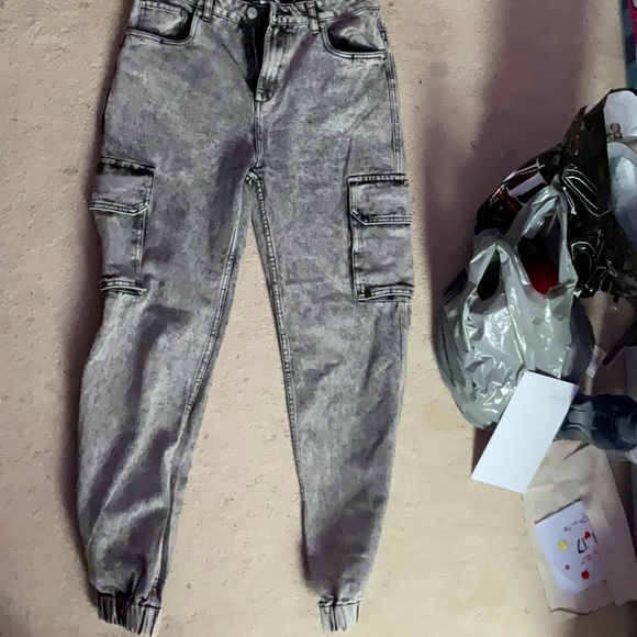 New Jogger Jeans - Picture 1 of 3